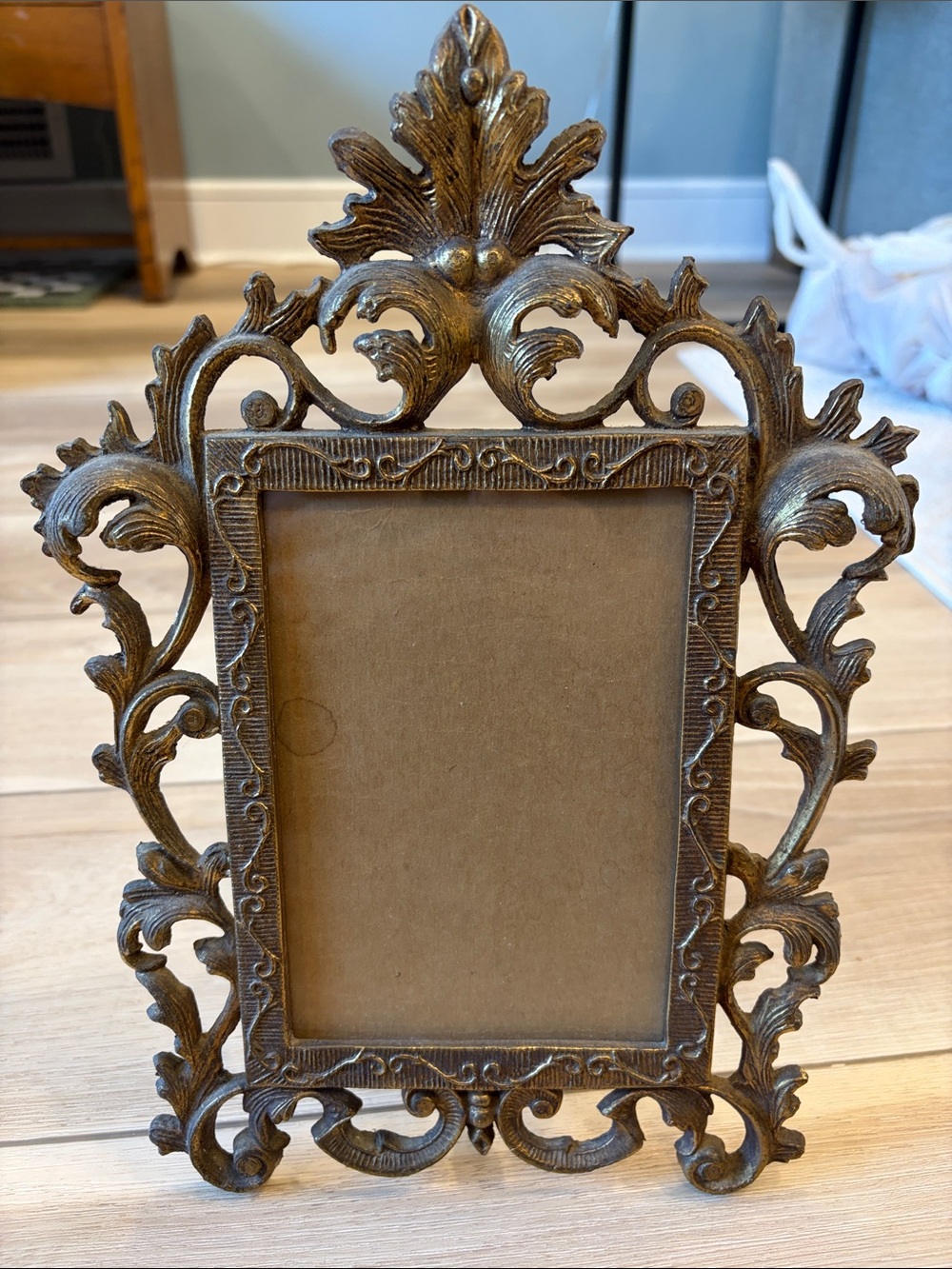 Vintage Ornate Decorative Picture Frame in Antique Bronze